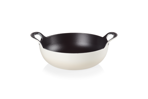 Le Creuset  Balti Dish