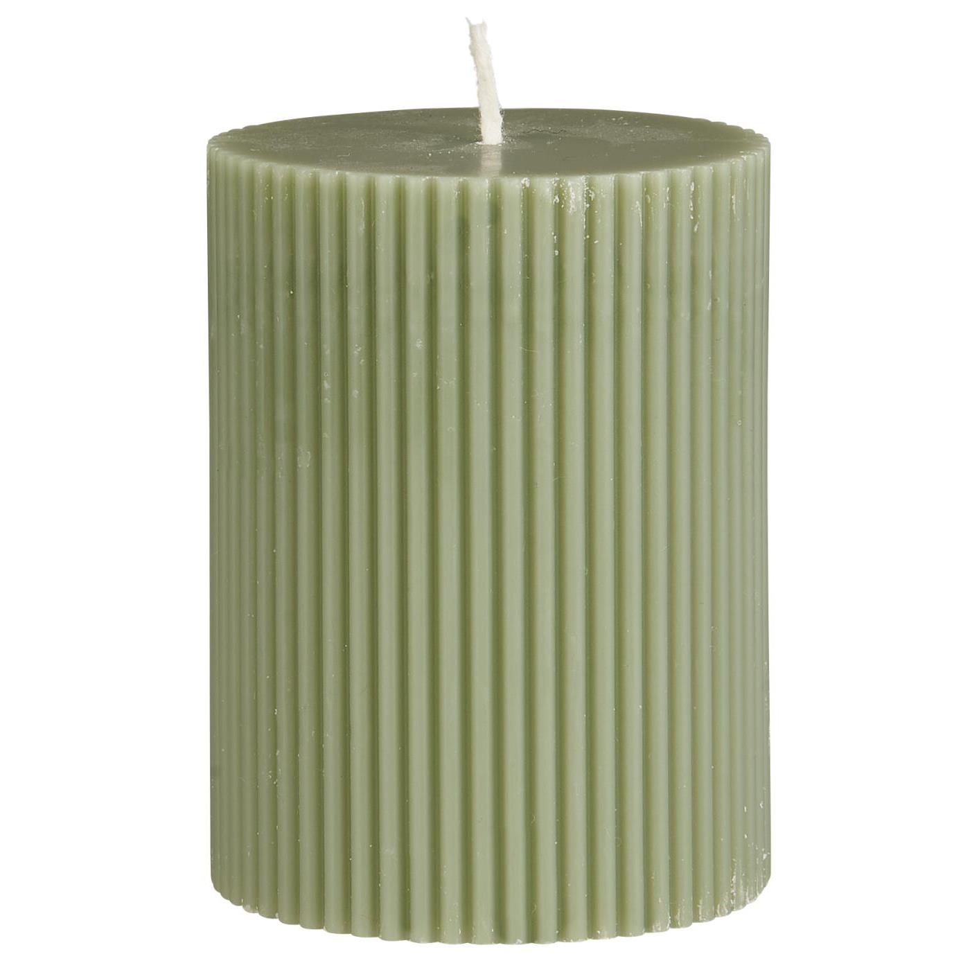 Stumpenkerze gerillt,  90 mm, staubig grün Stumpenkerze gerillt,  90 mm, staubig grün