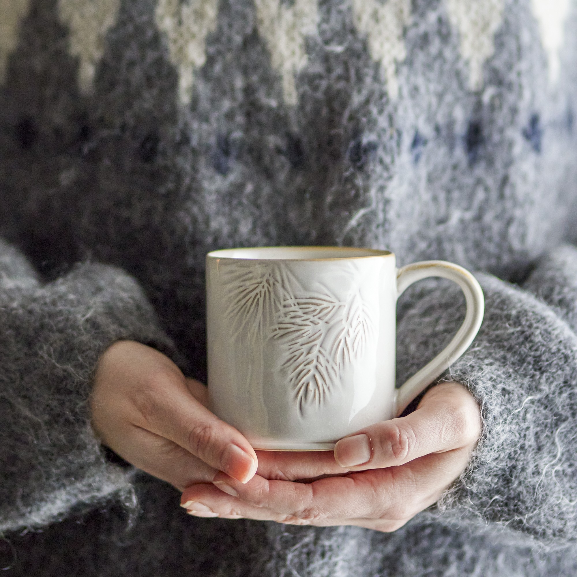 Winter Tasse, Zweig, Steingut
