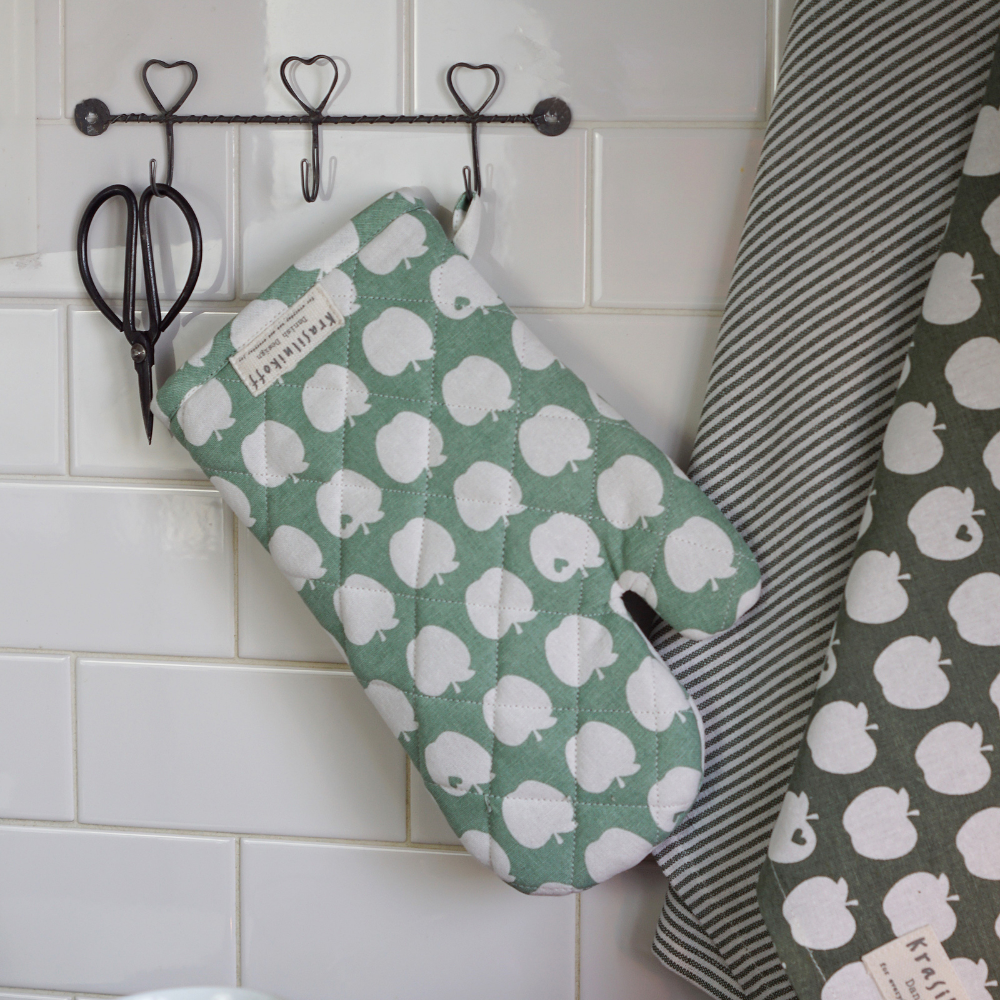 Ofenhandschuh Apples dusty green Ofenhandschuh Apples dusty green