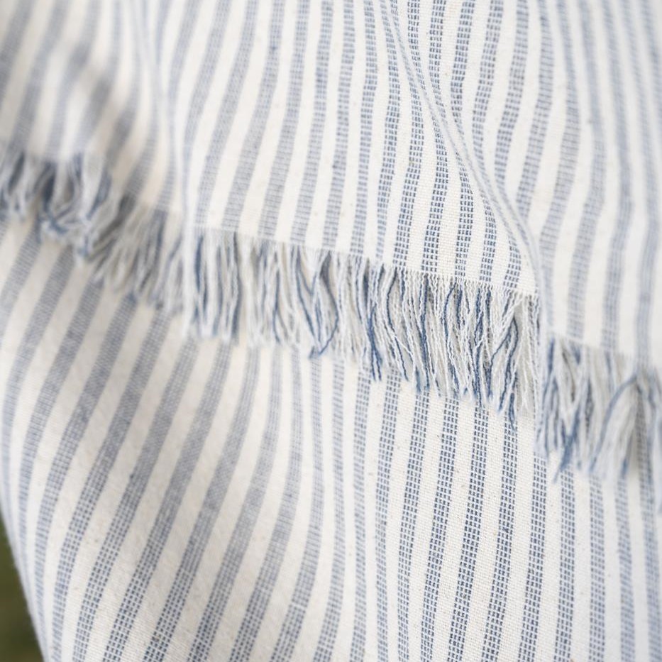 Hammam Handtuch mit Fransen Asger  Natur mit staubig blauen Streifen 