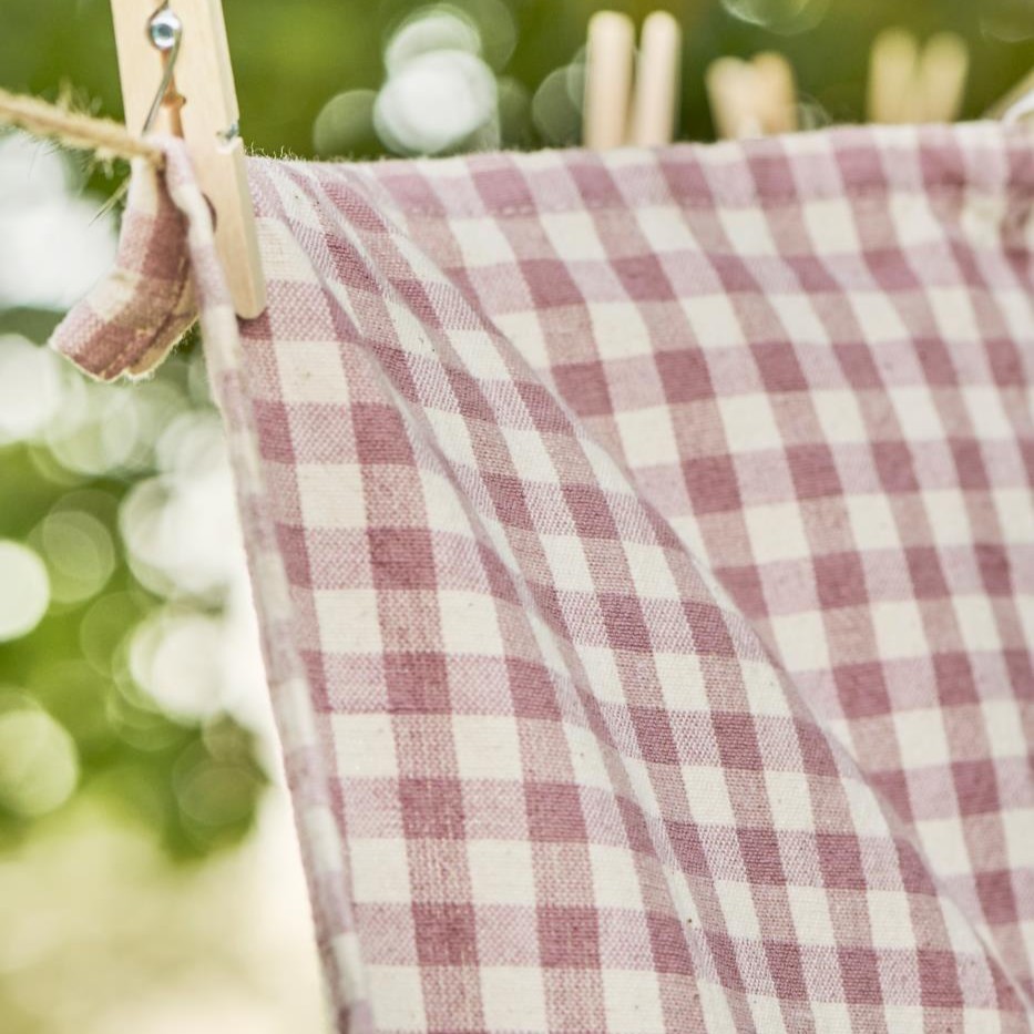Geschirrtuch Mette Malva m/kleinen naturfarbigen Karos