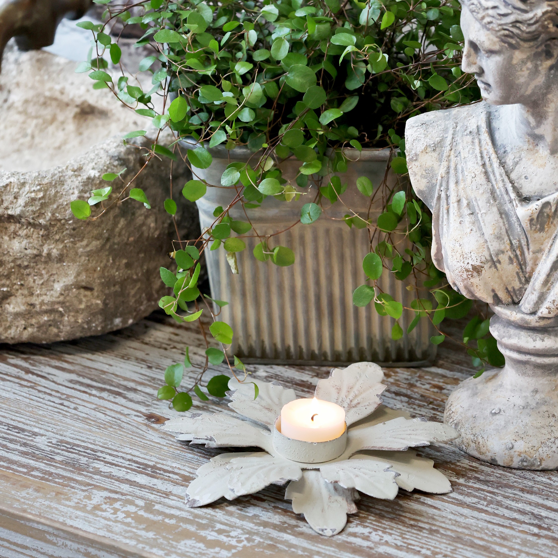 Teelichthalter antik creme Blume