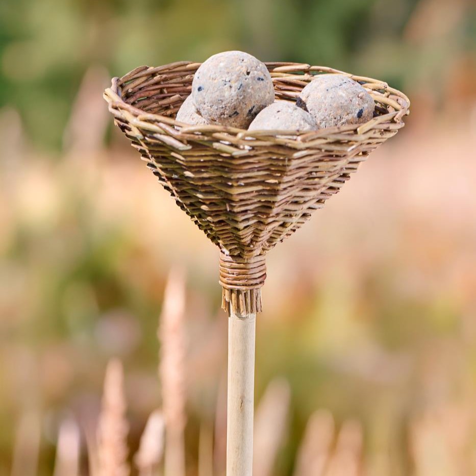 Vogelfutterkegel am Stil