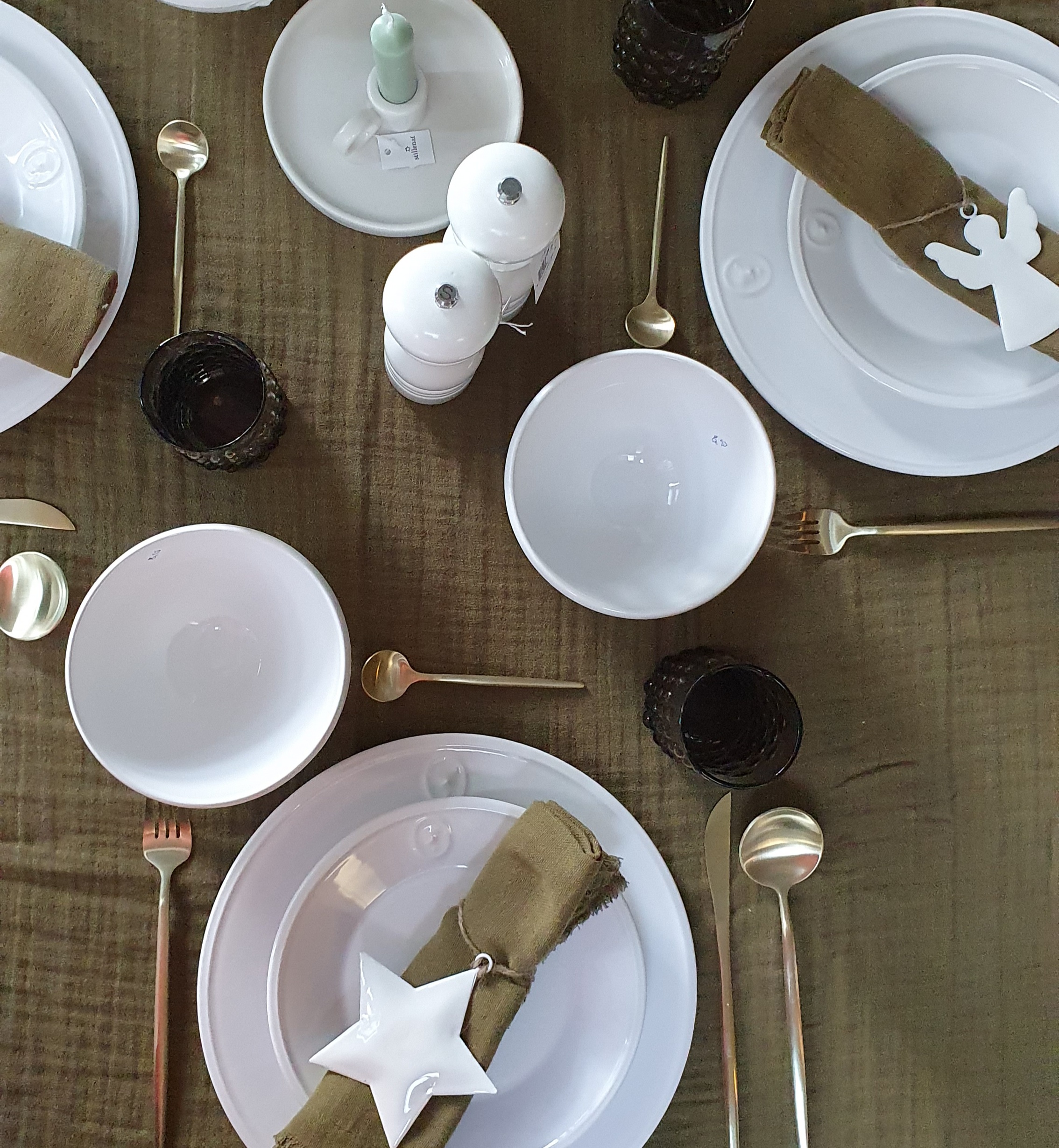 b817f148-99bf-4abd-9aca-670b8bdd5826 Menueteller Lion