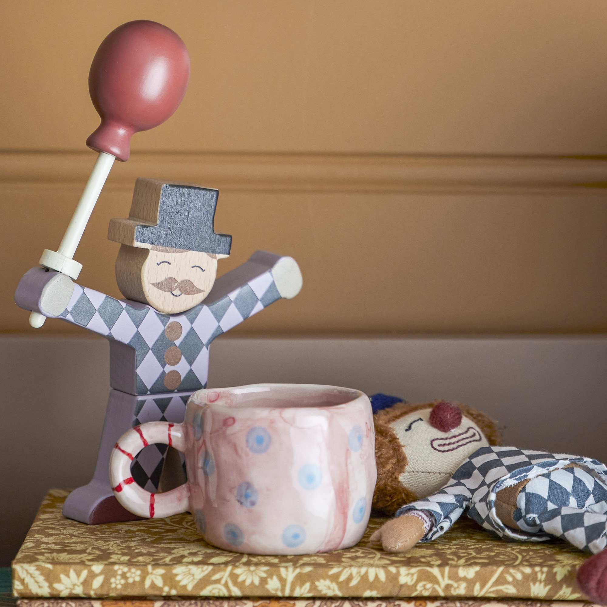 Nini Tasse, Rose, Steingut