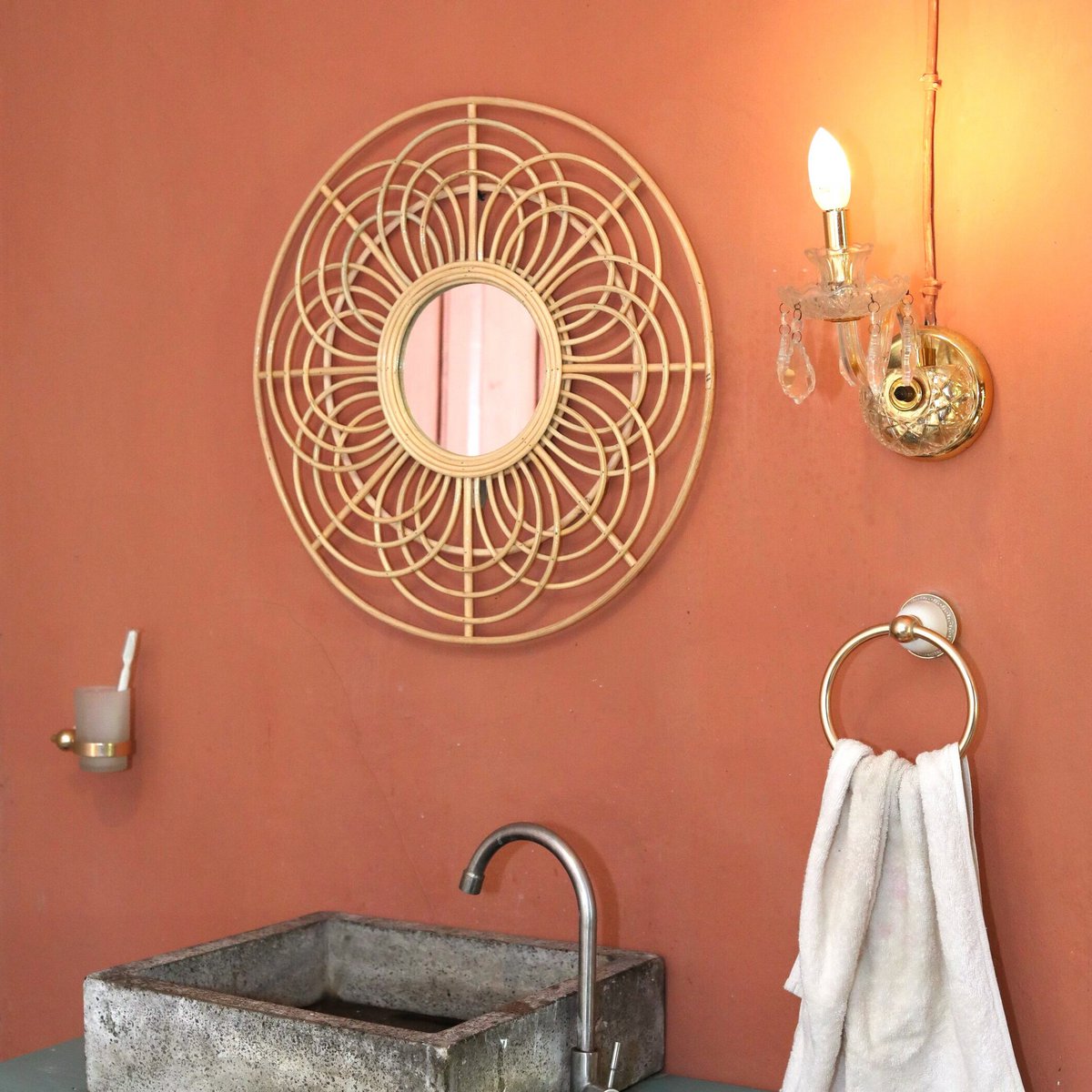 Handgefertigter Boho-Wandspiegel PUTUK Handgefertigter Boho-Wandspiegel PUTUK