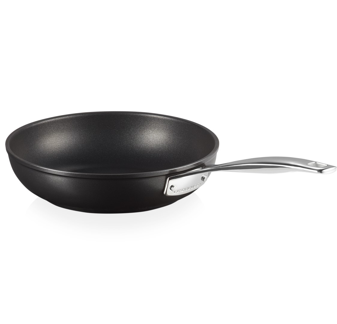 Aluminium Pfanne, 26 cm hoher Rand, Le Creuset Aluminium Pfanne, 26 cm hoher Rand, Le Creuset