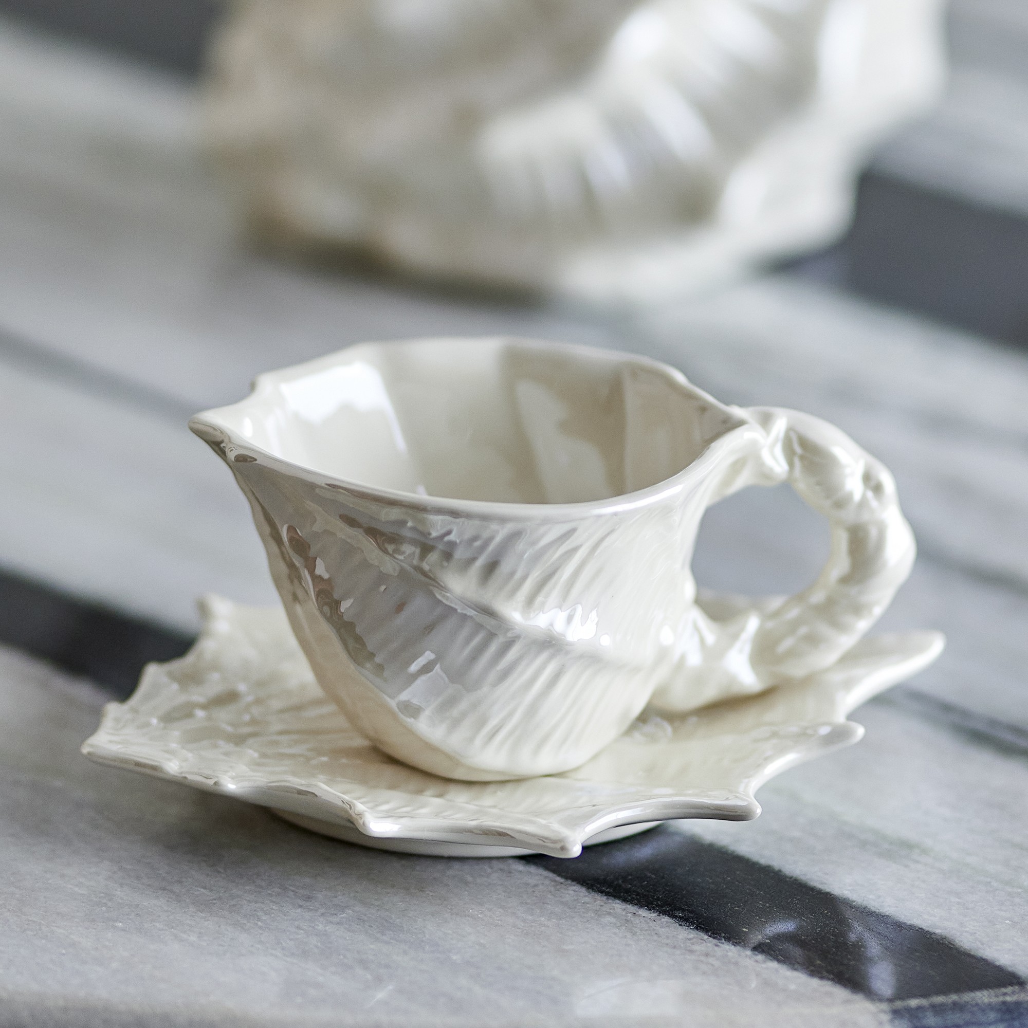 Bloomingville Shellie Tasse mit Untertasse