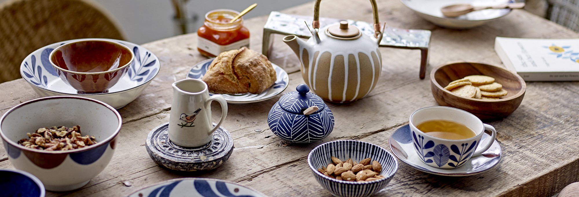 Creative Collection Schale Camellia Streifen Creative Collection Schale Camellia Streifen