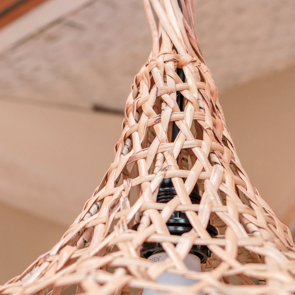 Lampenschirm aus Bambus mit Quasten | Natürlicher Lampenschirm | Pendelleuchte GILI Größe: S