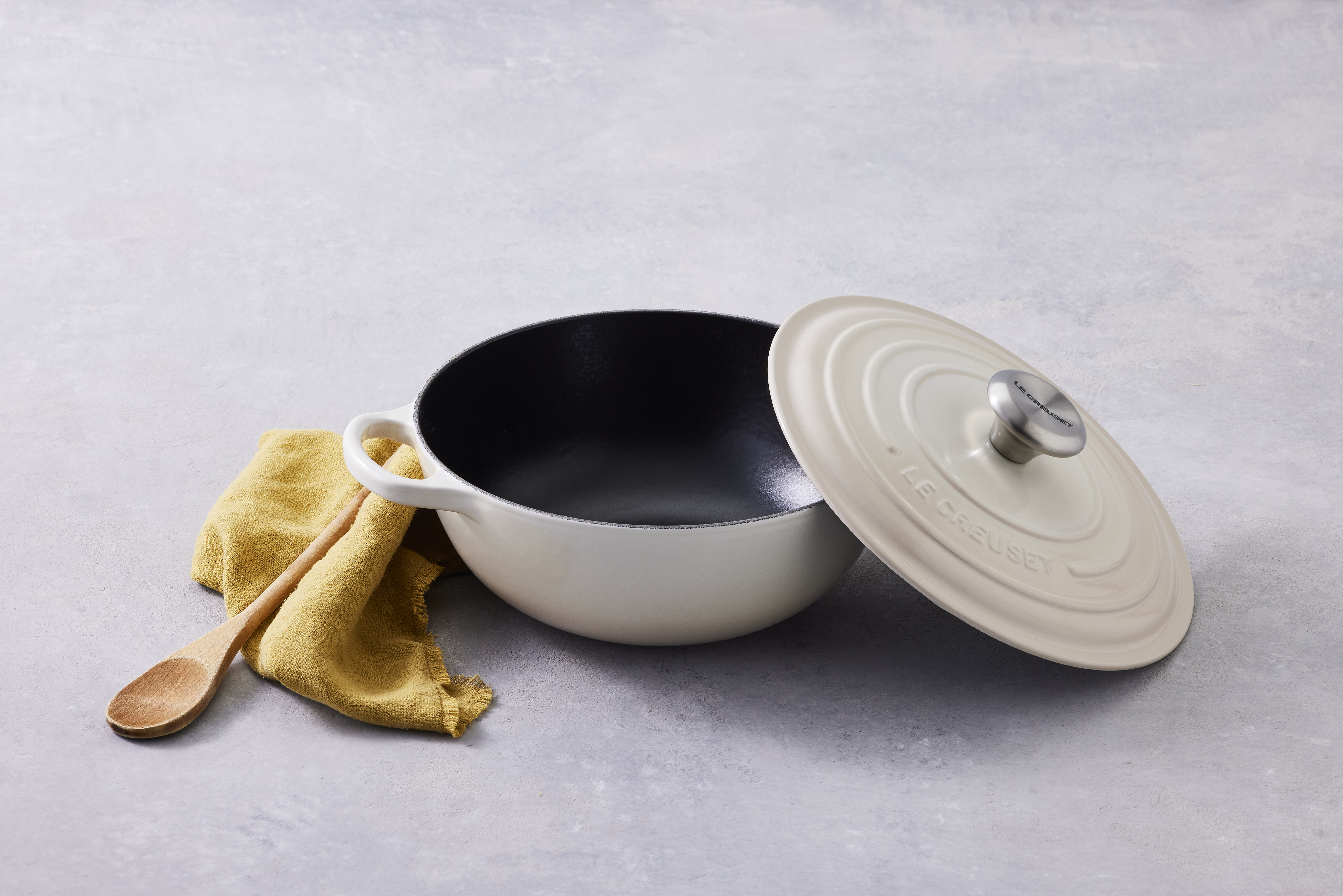 Le Creuset La Marmite, 24 cm, versch. Farben Le Creuset La Marmite, 24 cm, versch. Farben